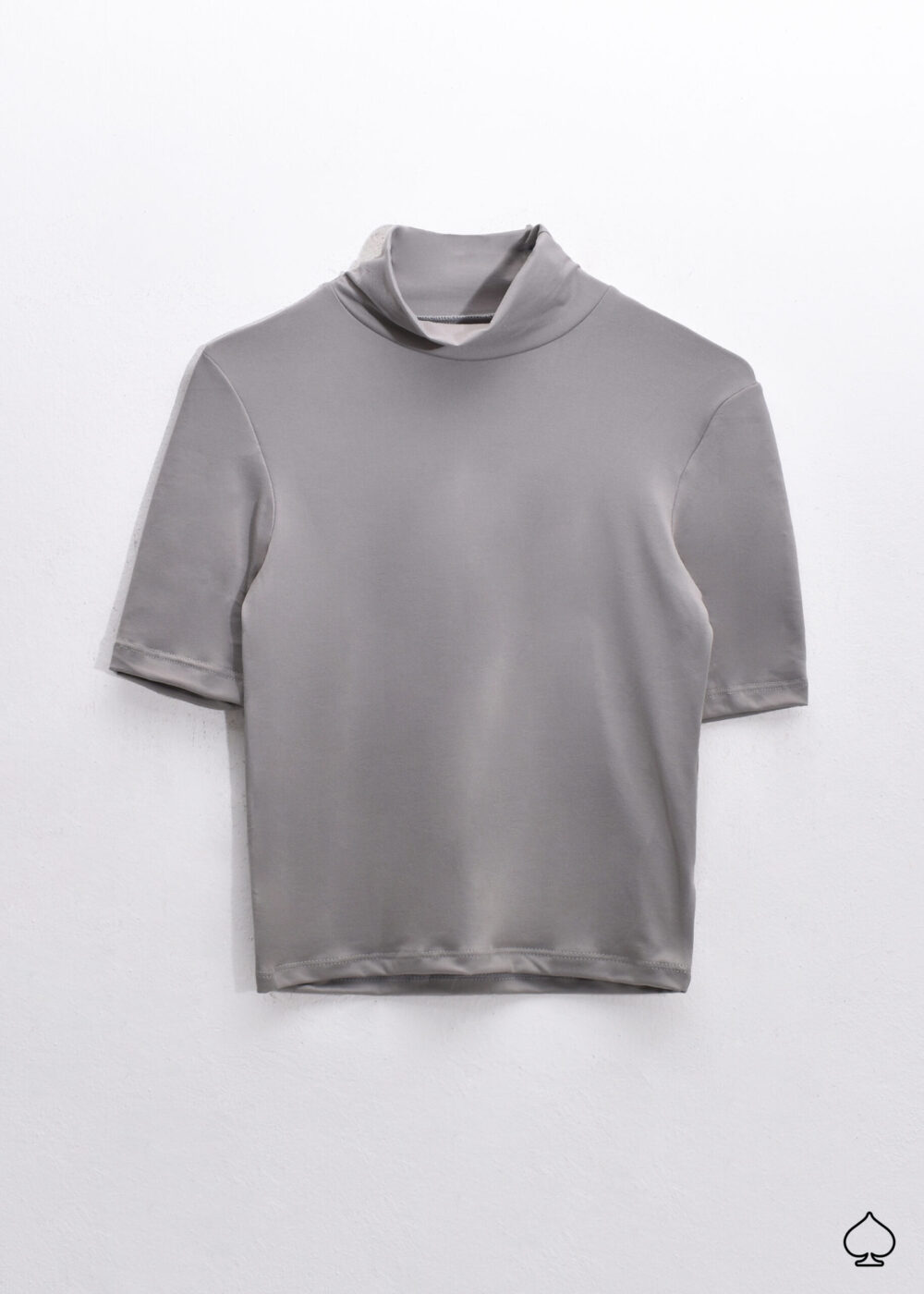REMERA PILAR