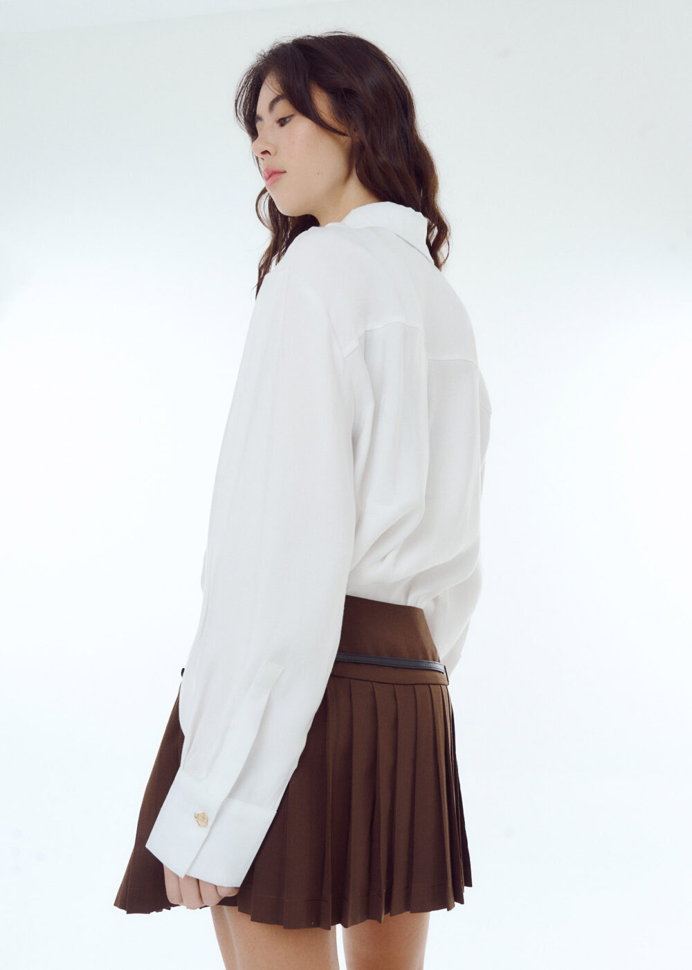 Camisa con botón texturado AW25-CA03 - Imagen 2